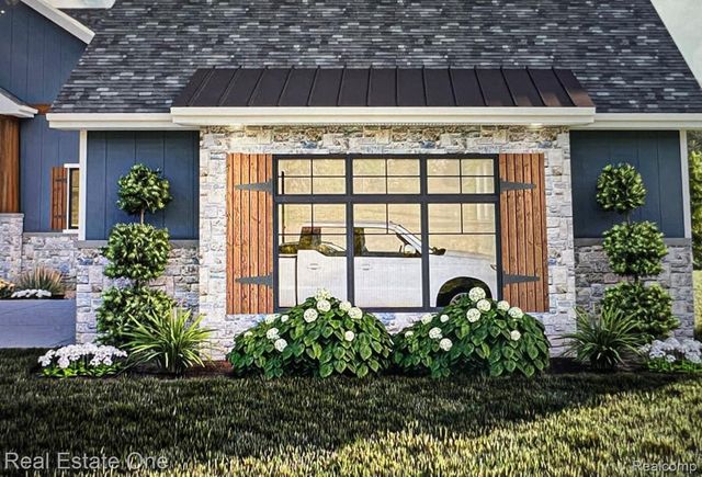 1904 SANDY SHORES Drive, Oxford Charter Township, MI 48371