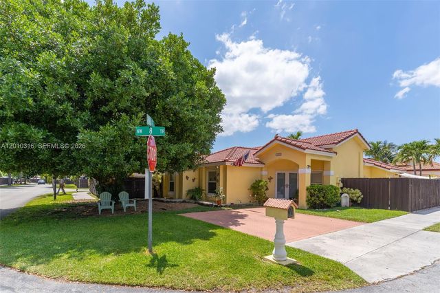 12304 NW 8th Ter, Miami, FL 33182