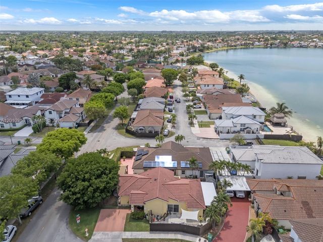 12304 NW 8th Ter, Miami, FL 33182
