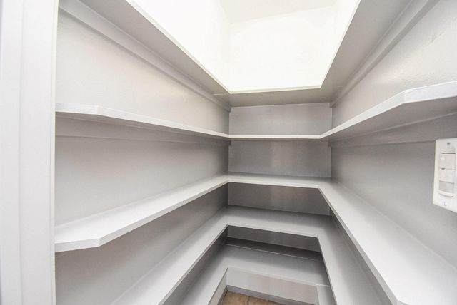 1918 Tulsa Street, Deer Park, TX 77536