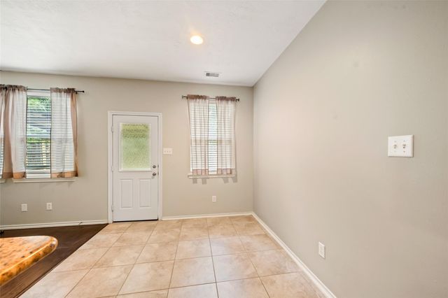3 Whitekirk, The Woodlands, TX 77354