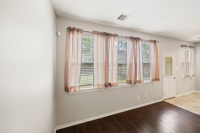 3 Whitekirk, The Woodlands, TX 77354