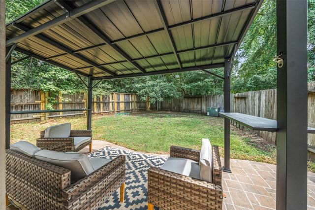 3 Whitekirk, The Woodlands, TX 77354