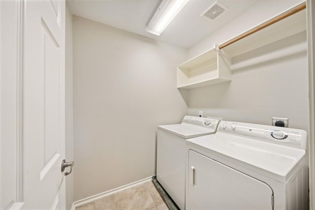 3 Whitekirk, The Woodlands, TX 77354