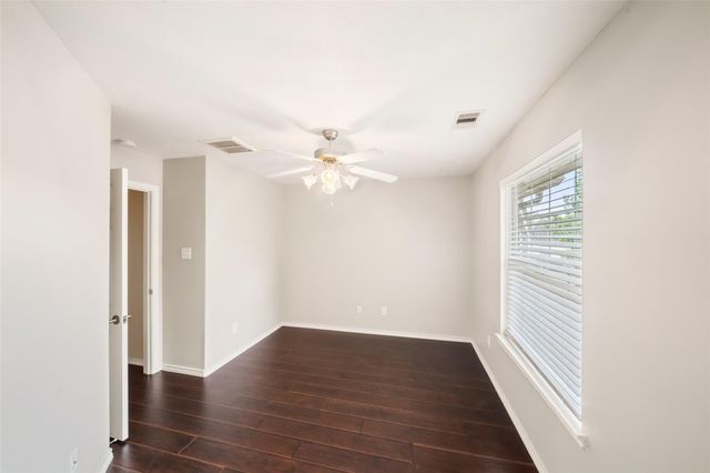 3 Whitekirk, The Woodlands, TX 77354