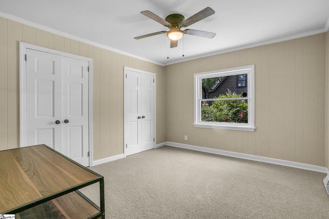 14 Piedmont Avenue, Piedmont, SC 29673