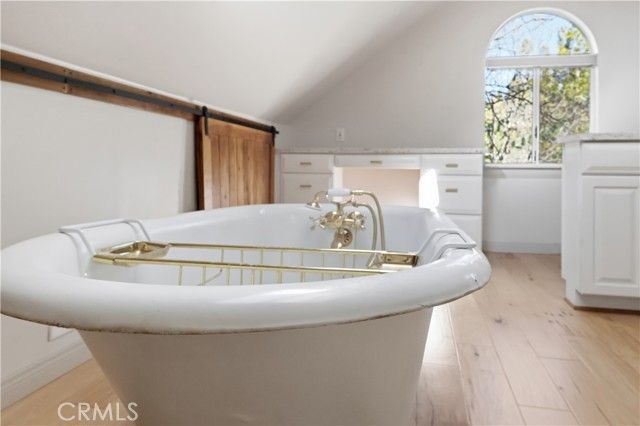 174 Golf Course Road, Lake Arrowhead, CA 92352