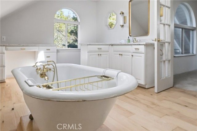 174 Golf Course Road, Lake Arrowhead, CA 92352