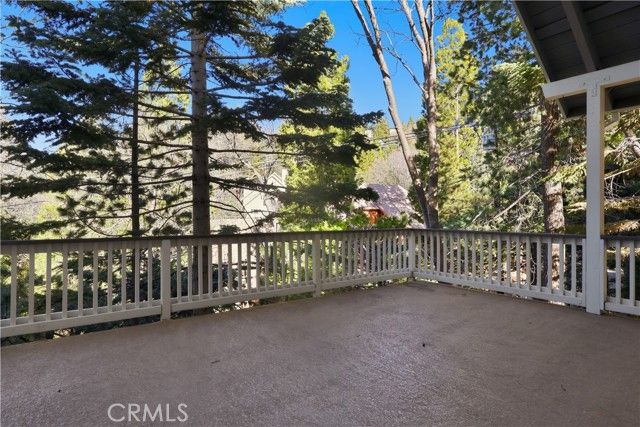 174 Golf Course Road, Lake Arrowhead, CA 92352
