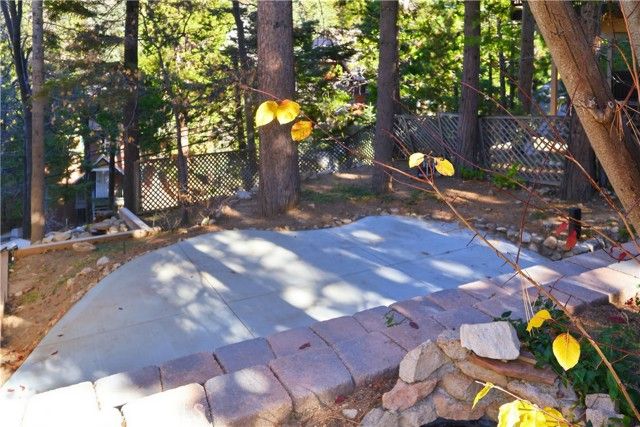 174 Golf Course Road, Lake Arrowhead, CA 92352