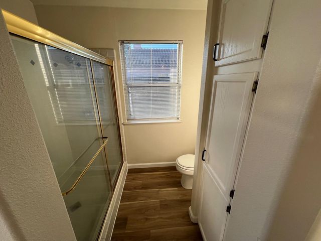 1831 E Chennault Avenue, Fresno, CA 93720