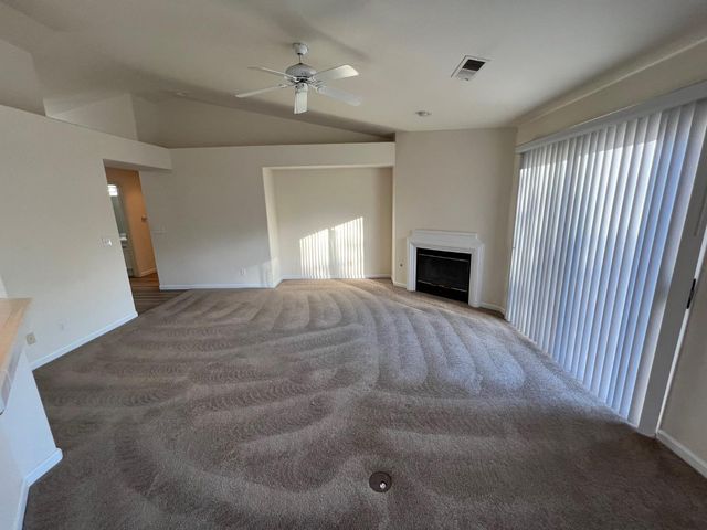 1831 E Chennault Avenue, Fresno, CA 93720