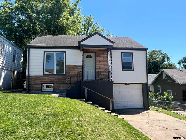 4819 Wirt Street, Omaha, NE 68104