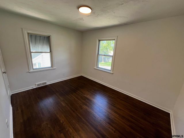 4819 Wirt Street, Omaha, NE 68104