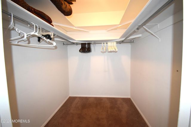 47 Sandhurst Street, Manchester, NJ 08759