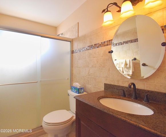 47 Sandhurst Street, Manchester, NJ 08759