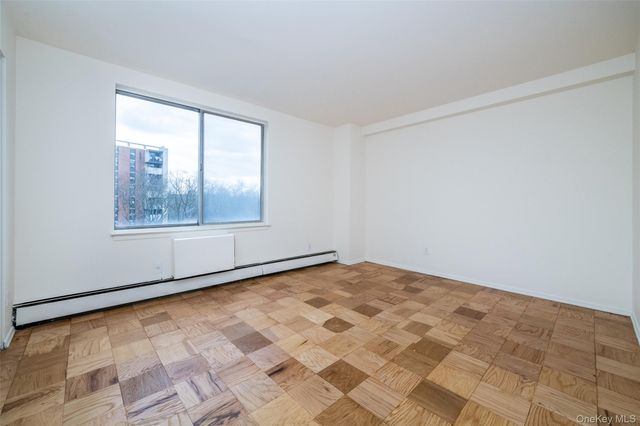 125 Lake Street 9-B South, White Plains, NY 10604