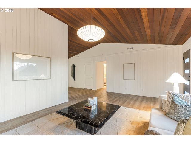 21912 Ne 68TH St, Vancouver, WA 98682