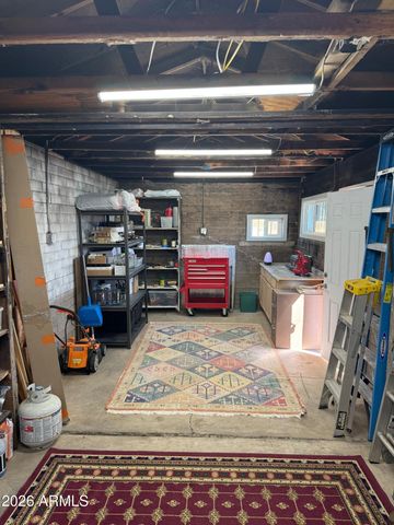 40 Cochise Row, Bisbee, AZ 85603