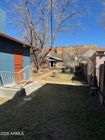 40 Cochise Row, Bisbee, AZ 85603