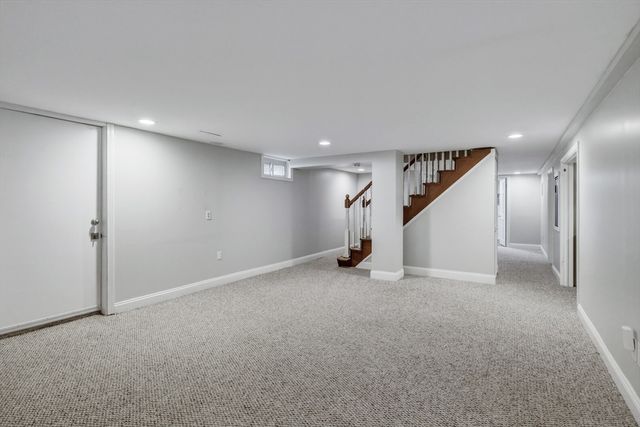 35 Chestnut Hill, South Hadley, MA 01075