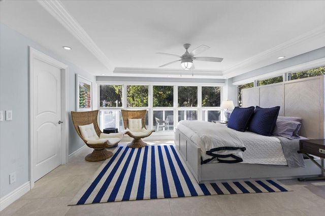 4605 S Ocean Boulevard 3b, Highland Beach, FL 33487