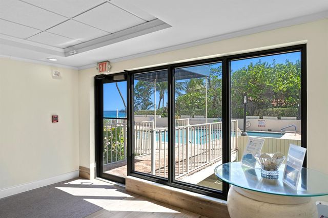 4605 S Ocean Boulevard 3b, Highland Beach, FL 33487