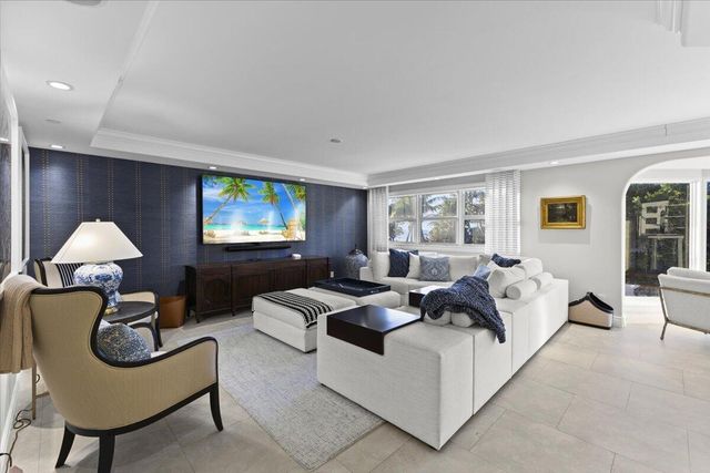 4605 S Ocean Boulevard 3b, Highland Beach, FL 33487