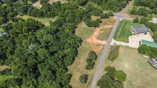 12100 S Broadway Street, Edmond, OK 73034