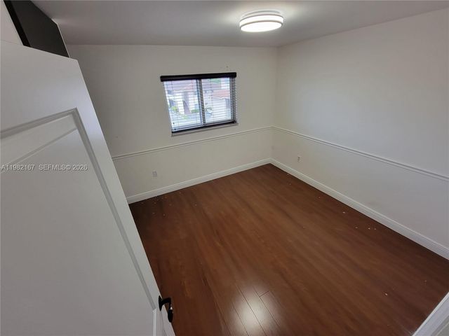 3011 W 76th St A-208, Hialeah, FL 33018