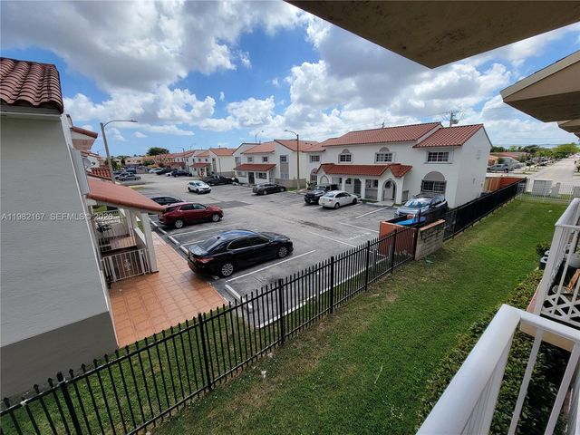 3011 W 76th St A-208, Hialeah, FL 33018