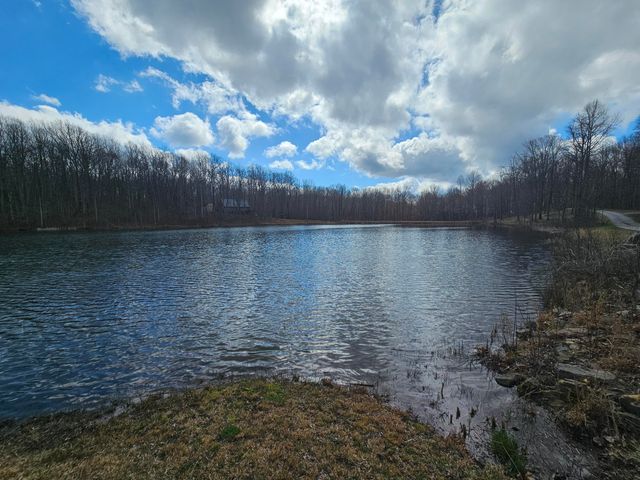 24 Blumont Drive 24, Altamont, TN 37301