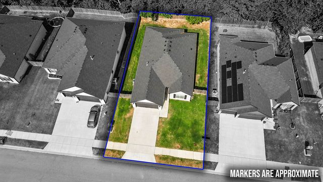 1301 Leslie Street, Centerton, AR 72713