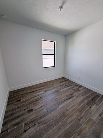 6660 SE Park Trace Drive, Stuart, FL 34997