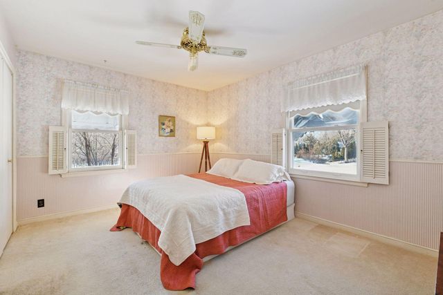 3525 The Mall, Minnetonka, MN 55345