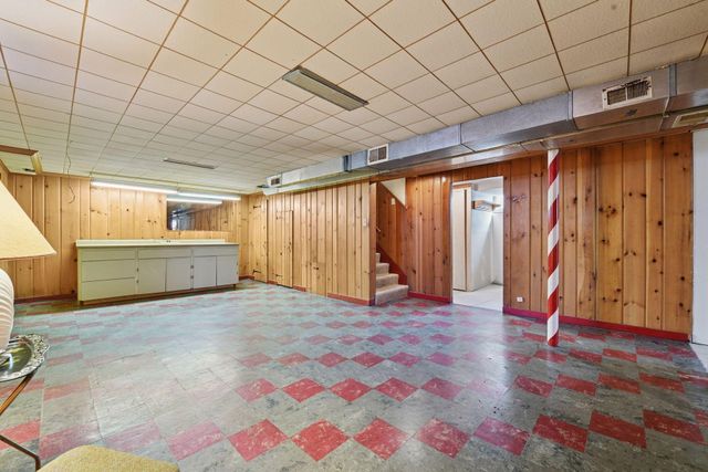 3525 The Mall, Minnetonka, MN 55345