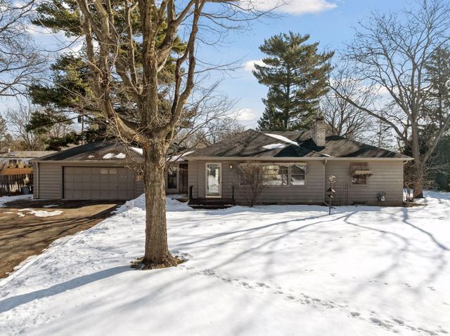 3525 The Mall, Minnetonka, MN 55345