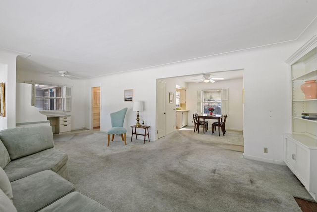 3525 The Mall, Minnetonka, MN 55345