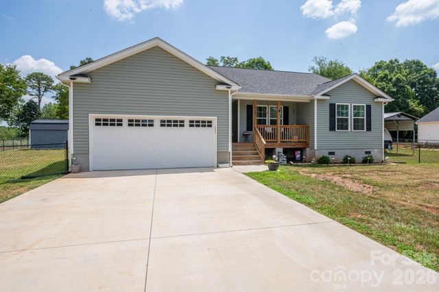 4164 S Olivers Cross Road, Newton, NC 28658