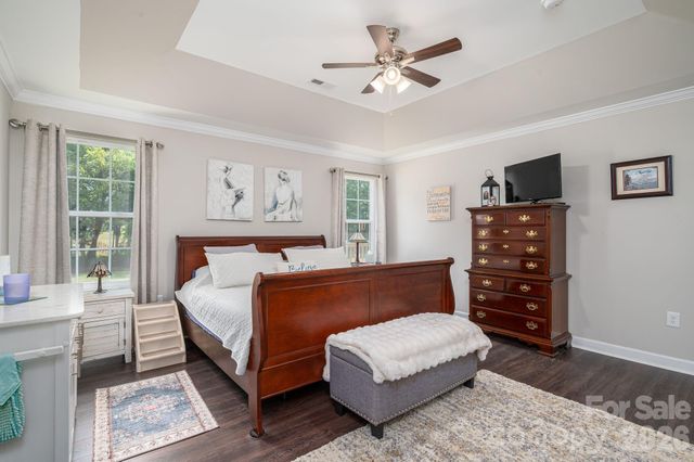 4164 S Olivers Cross Road, Newton, NC 28658