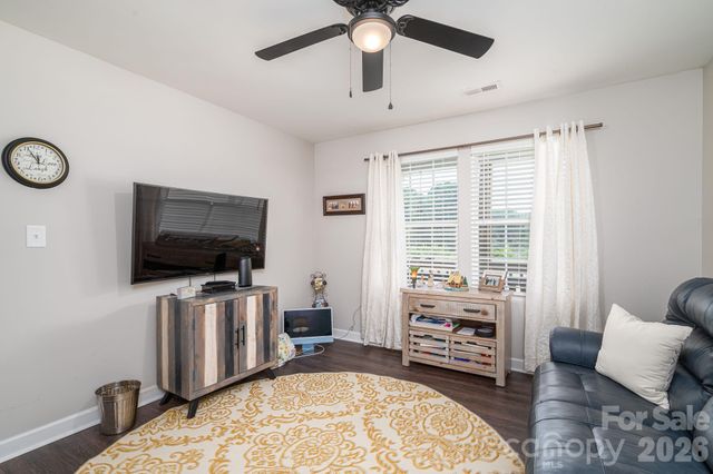 4164 S Olivers Cross Road, Newton, NC 28658
