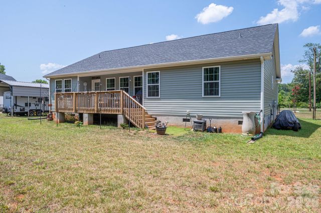 4164 S Olivers Cross Road, Newton, NC 28658
