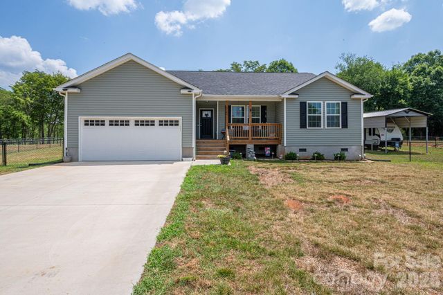 4164 S Olivers Cross Road, Newton, NC 28658