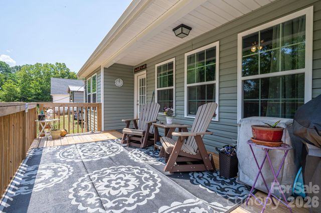 4164 S Olivers Cross Road, Newton, NC 28658