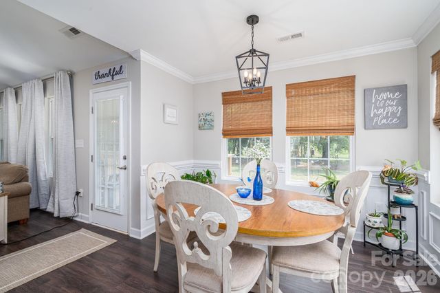 4164 S Olivers Cross Road, Newton, NC 28658