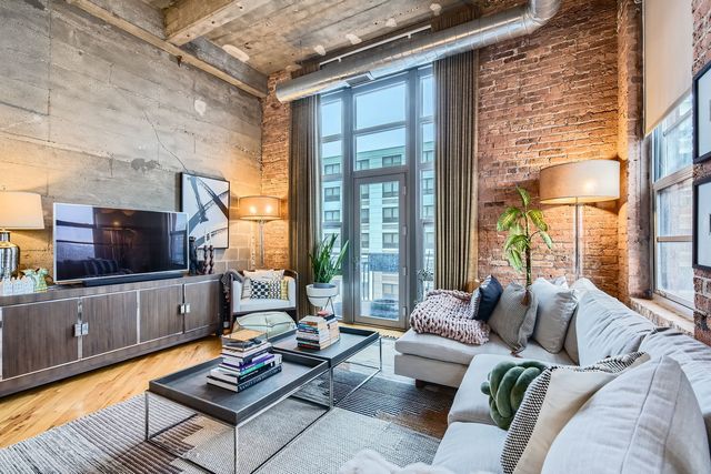 1735 N Paulina Street 604, Chicago, IL 60622