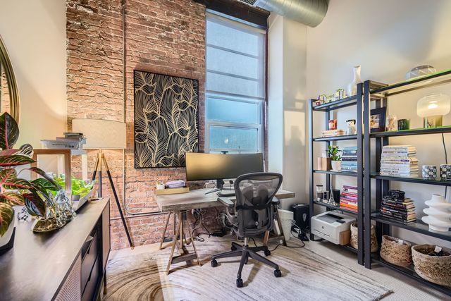 1735 N Paulina Street 604, Chicago, IL 60622