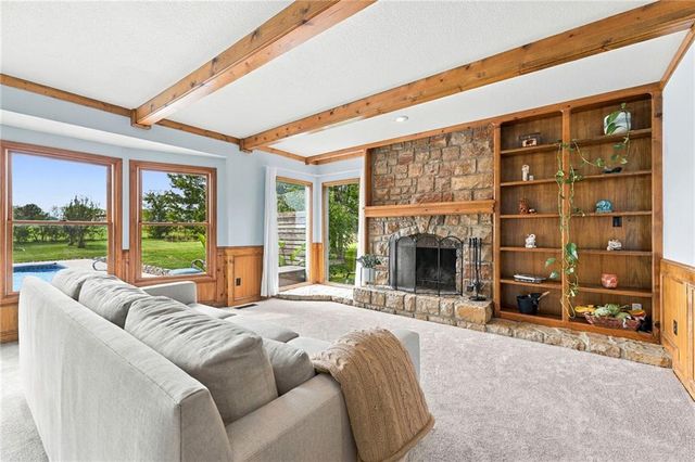 16935 W 175th Street, Olathe, KS 66062