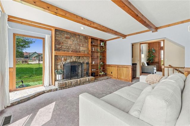 16935 W 175th Street, Olathe, KS 66062