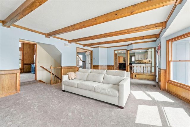 16935 W 175th Street, Olathe, KS 66062